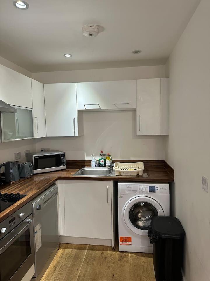 New Build 2 Bedroom With 2 Bath In 伦敦 外观 照片
